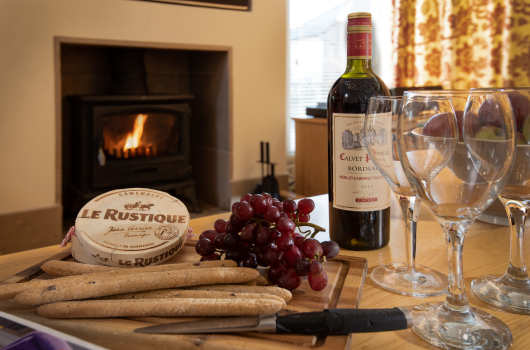 Lounge, Boatman's Cottage, Newton Holiday Cottages, Northumberland Lounge